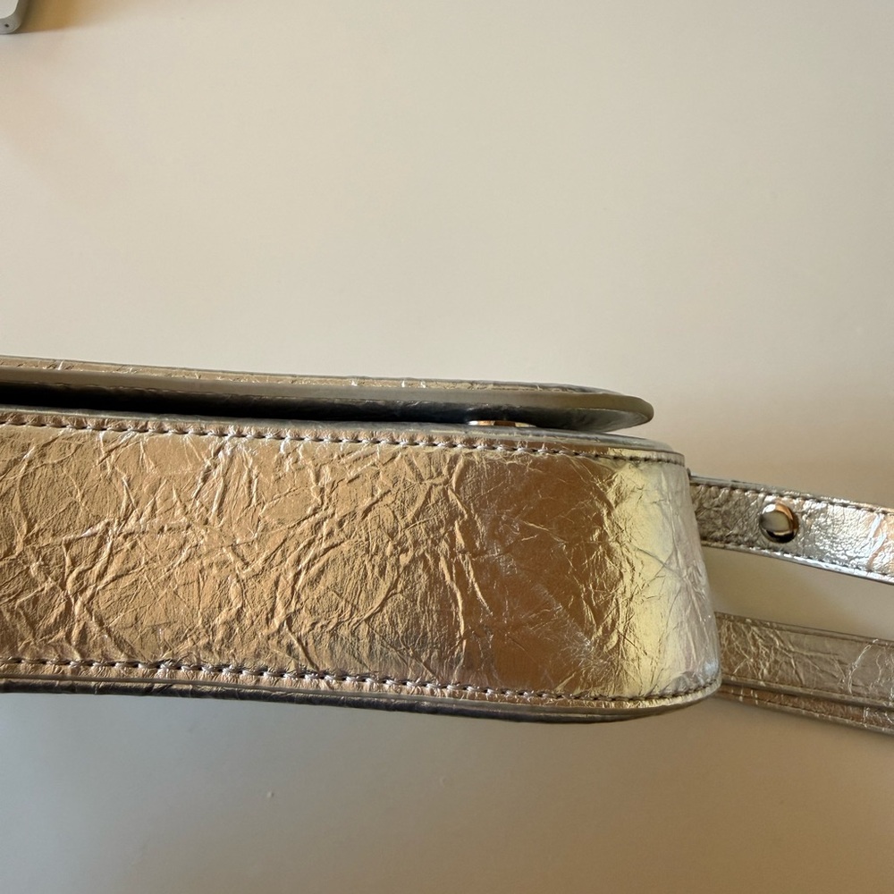 JW PEI Shoulder Bag Silver Metallic - Picture 6 of 7